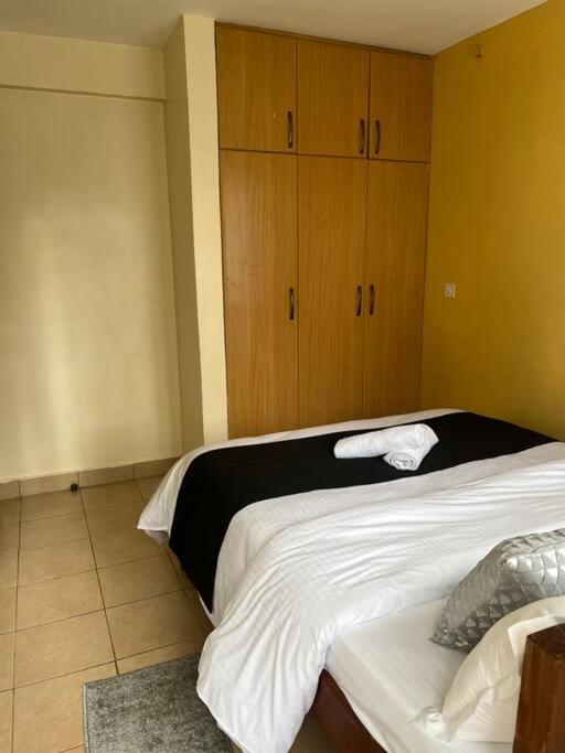 Apartment Johari Westlands School Lane *