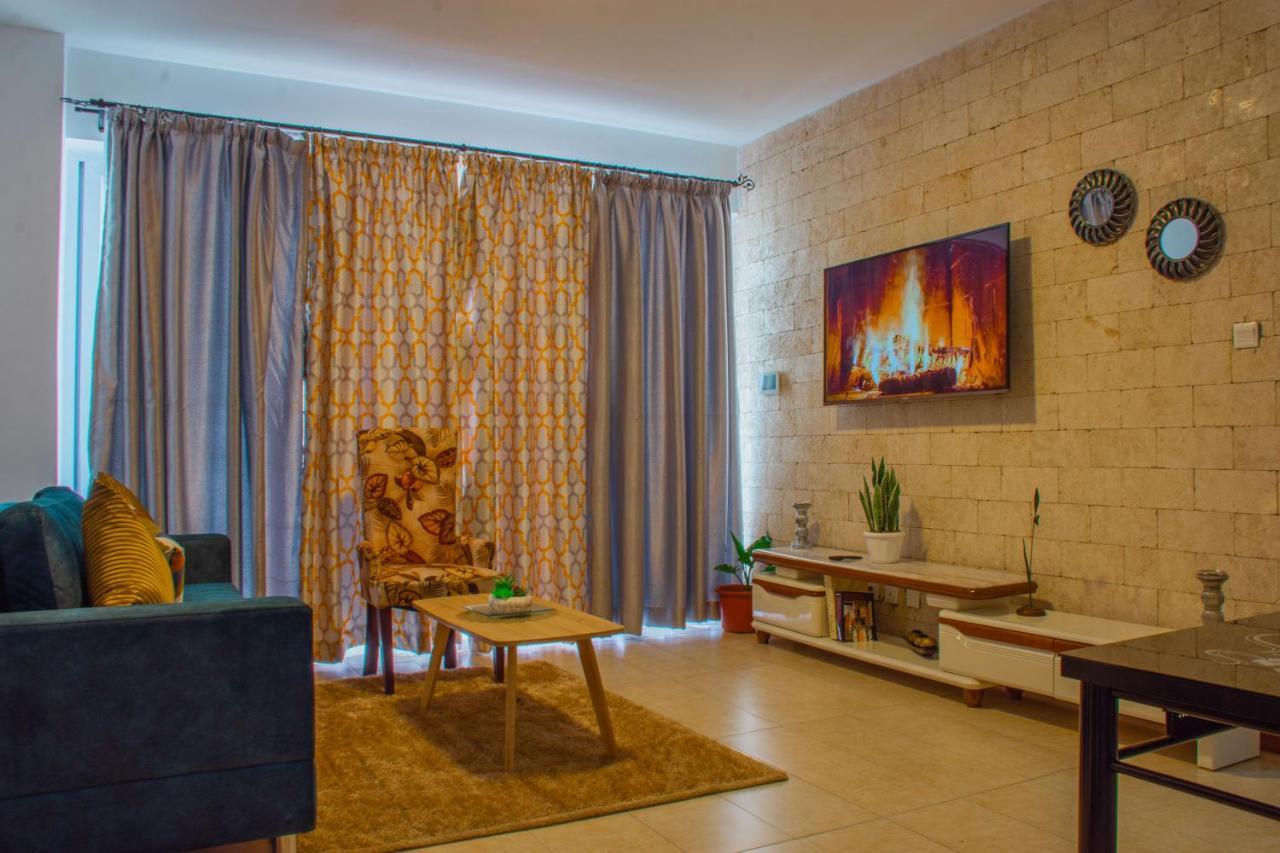 Imagine By Benaa , Elegant 1br In Kilimani Wifi With Pool