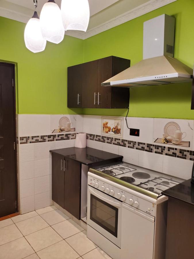 Presidential, Furnished, 2-bedroom Near Jkia *
