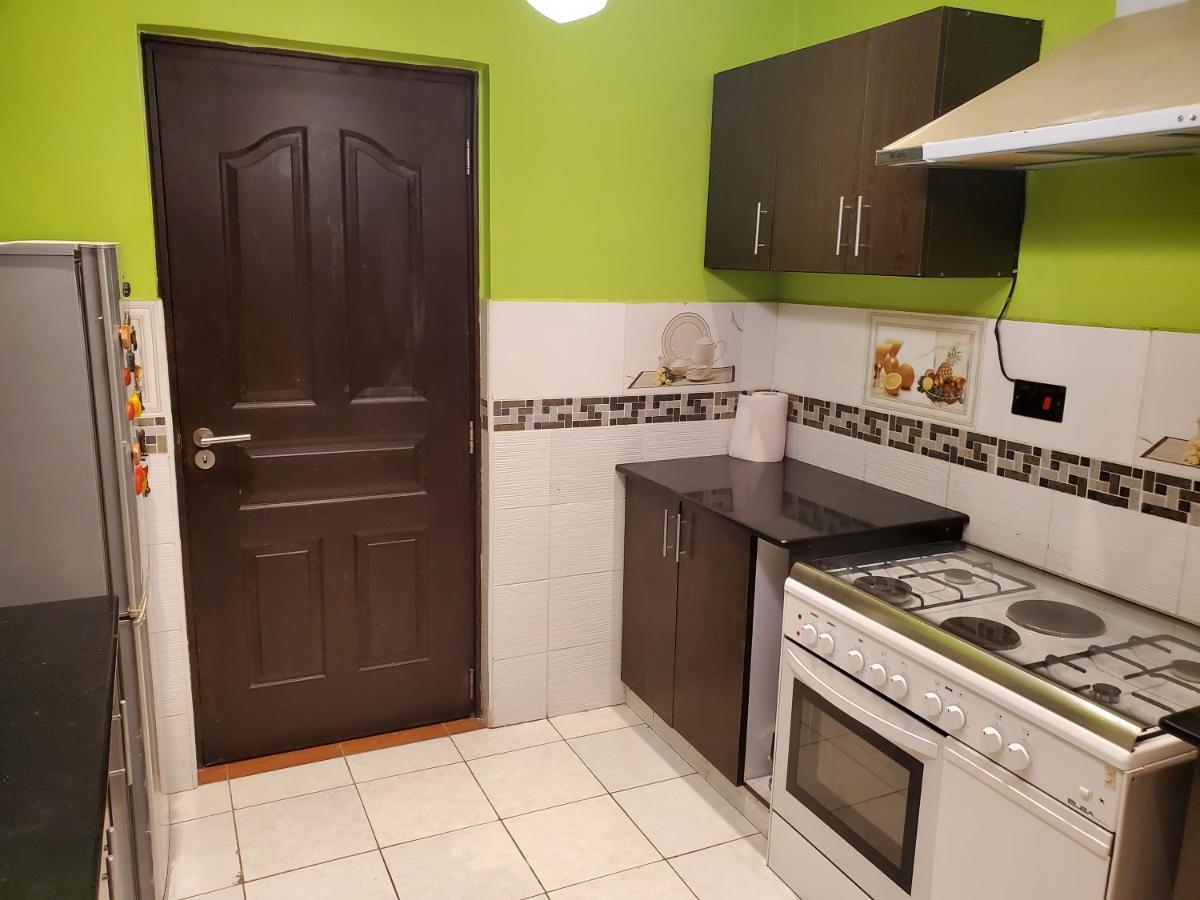 Presidential, Furnished, 2-bedroom Near Jkia Apartment