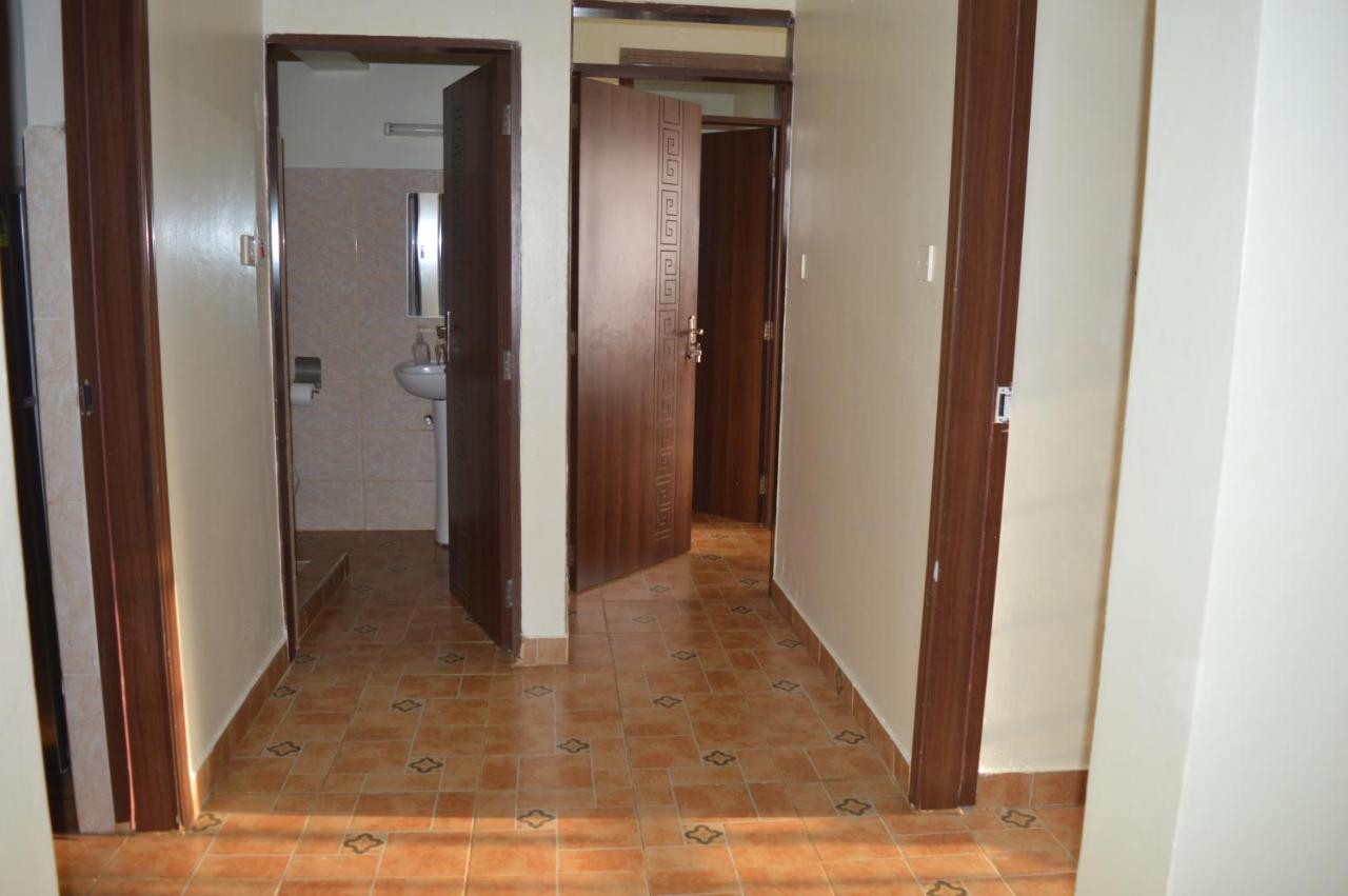 Nikki's Ruiru -thika Road Apartment