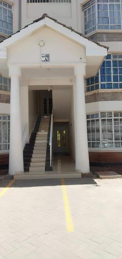 Homestay Royalty Homes -jkia *