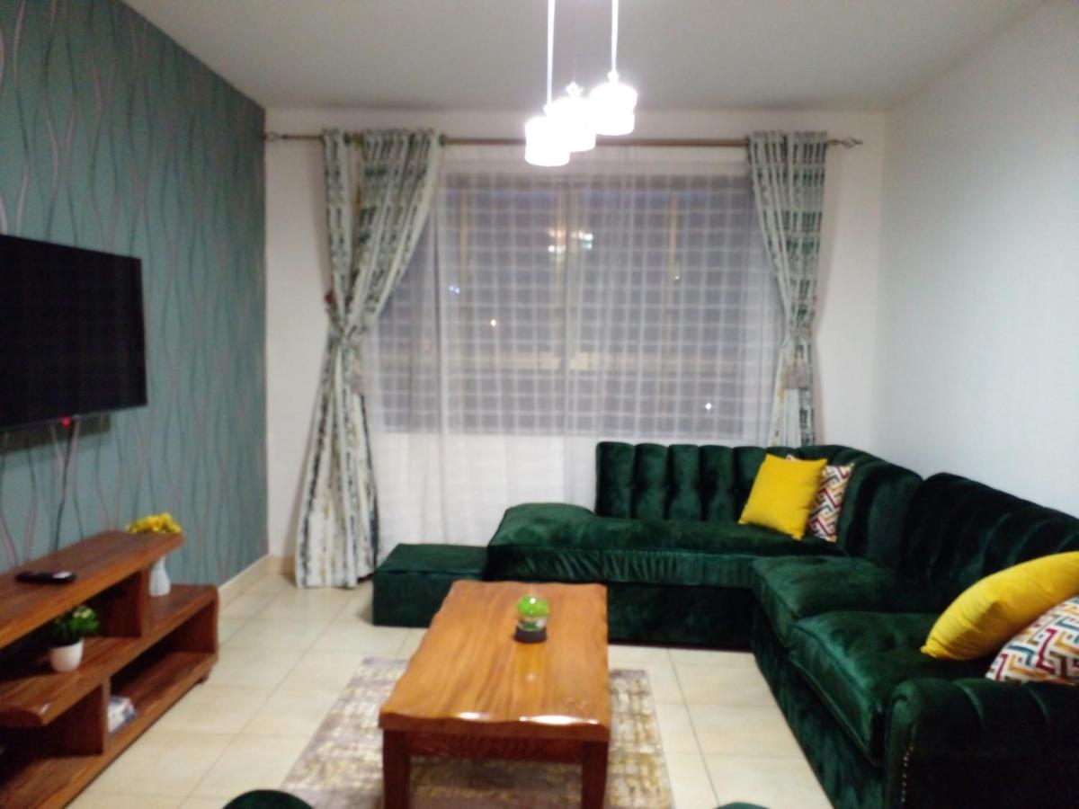 Lovely 1 Bedroom At Greatwall Gardens *