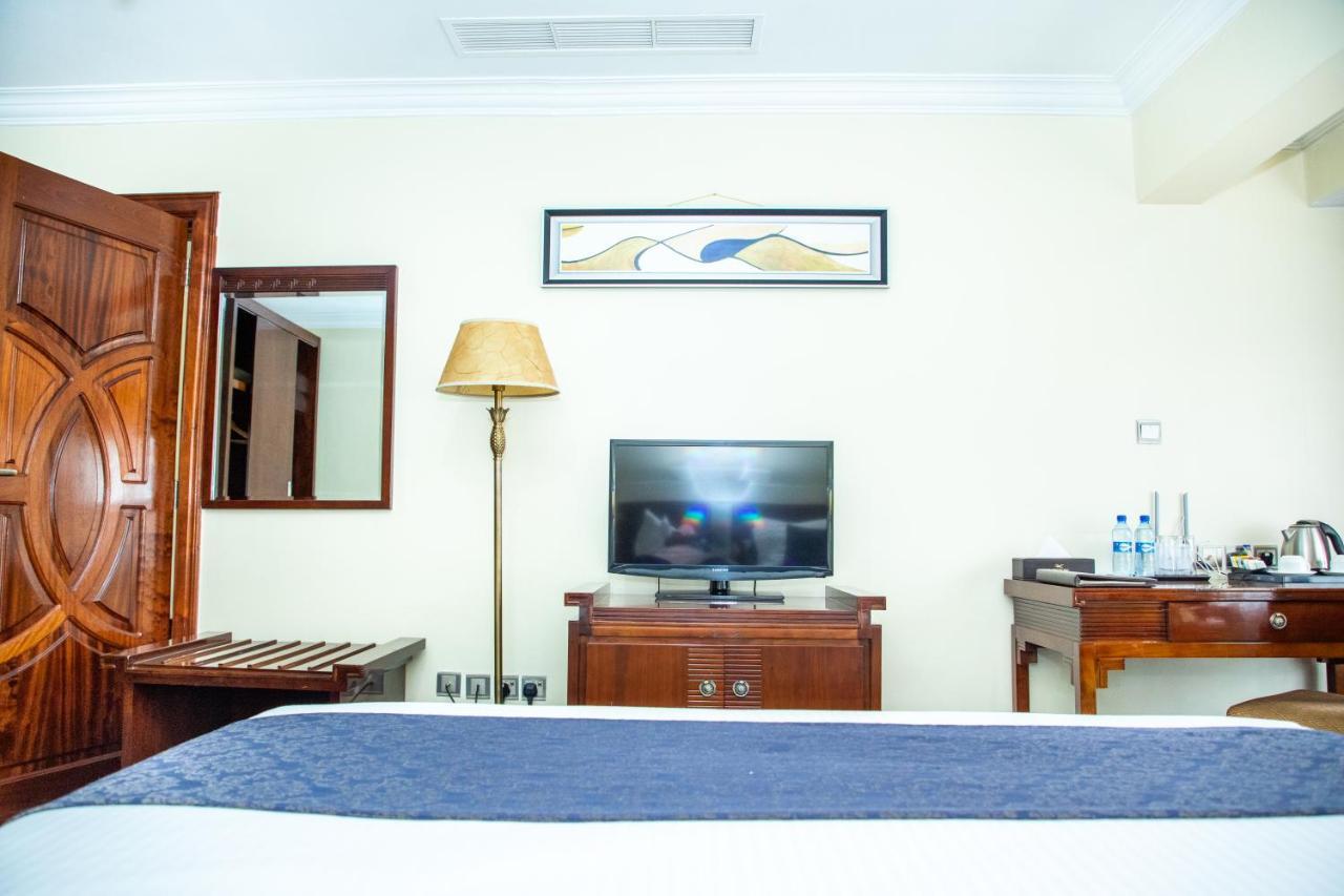 Weston Hotel