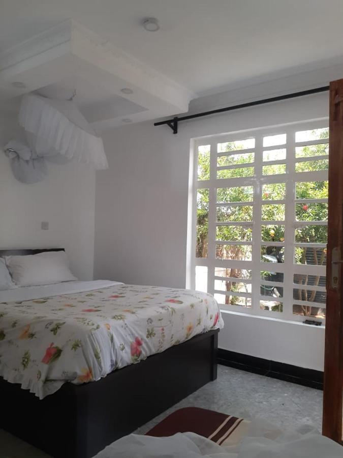 Holiday home Lux Utawala Family House *