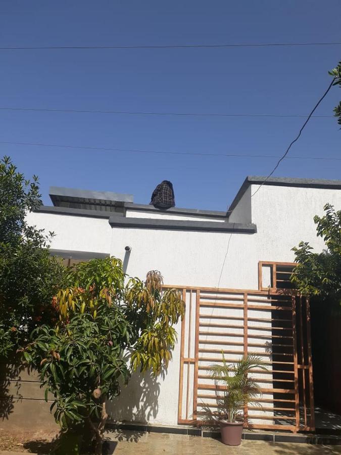 Lux Utawala Family House Nairobi