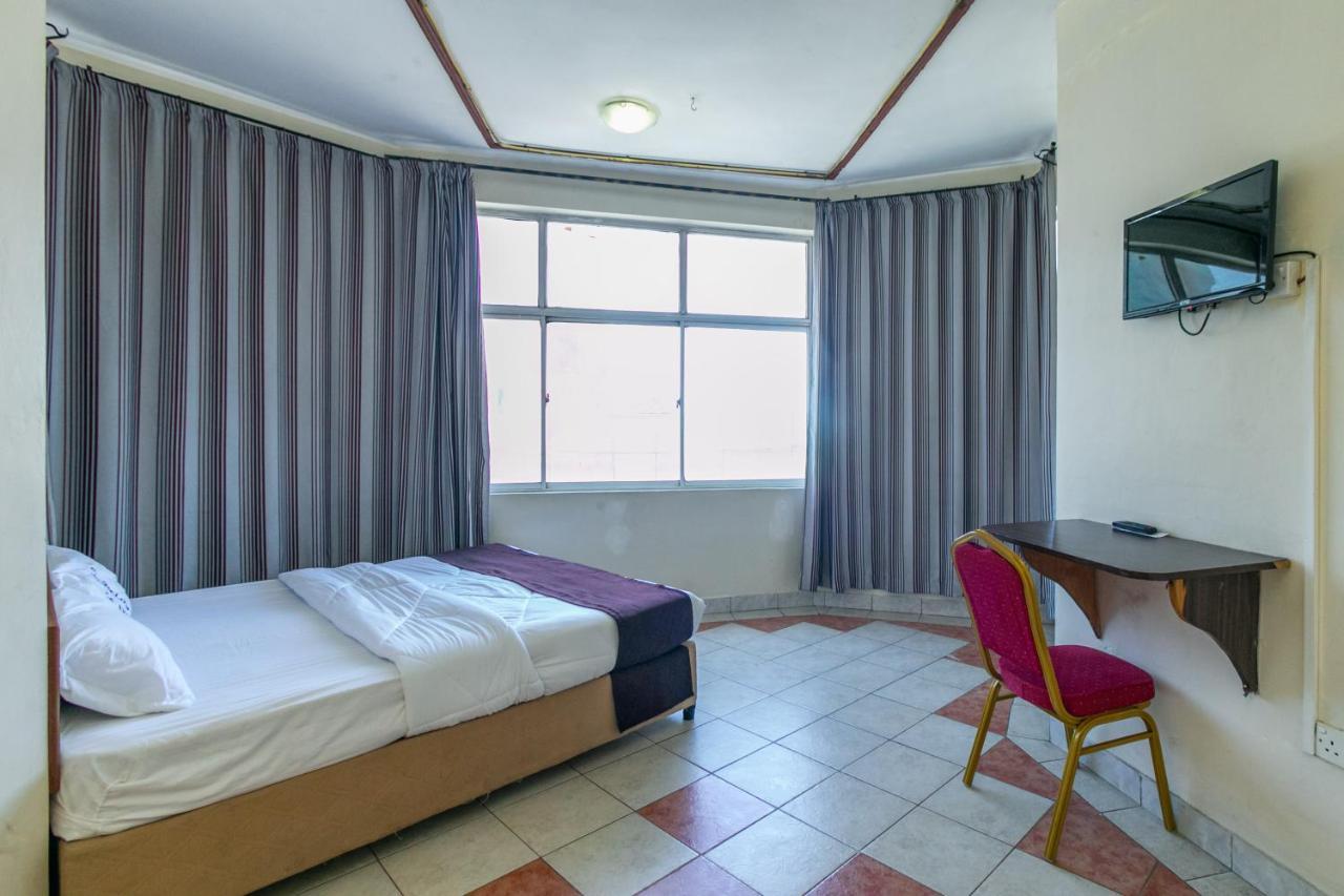 Hotel Fahari Triple Nairobi