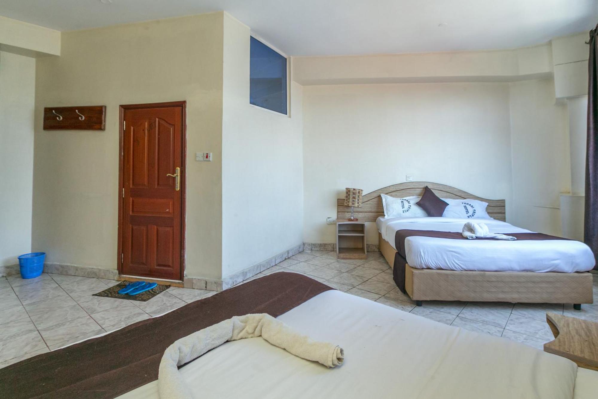 Fahari Triple Hotel