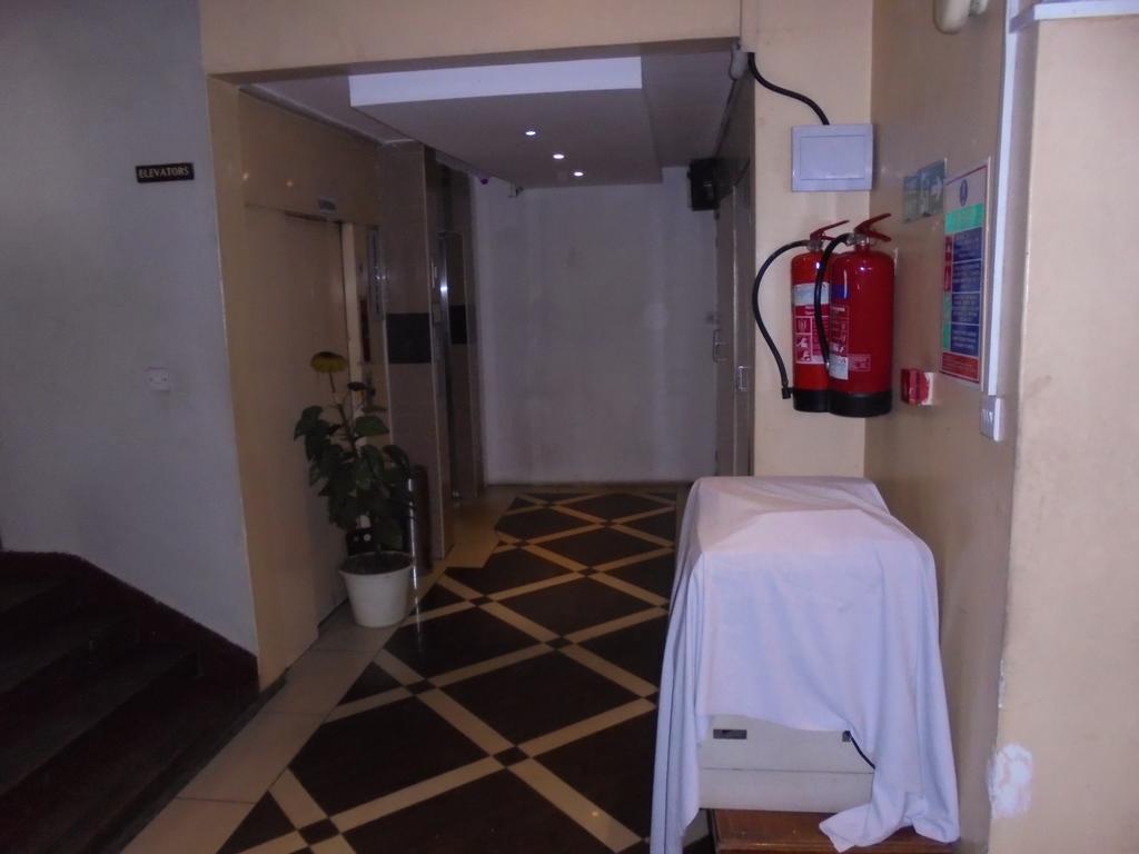Karibu Hotel