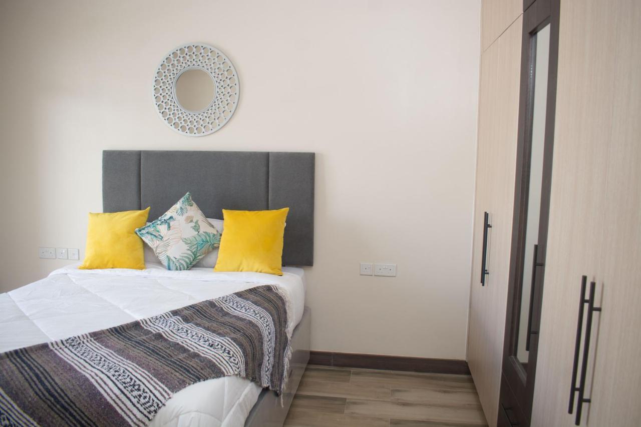 Apartment Silverstone Deluxe 1 Bedroom With A View , Gym & Pool - Kilimani Nairobi