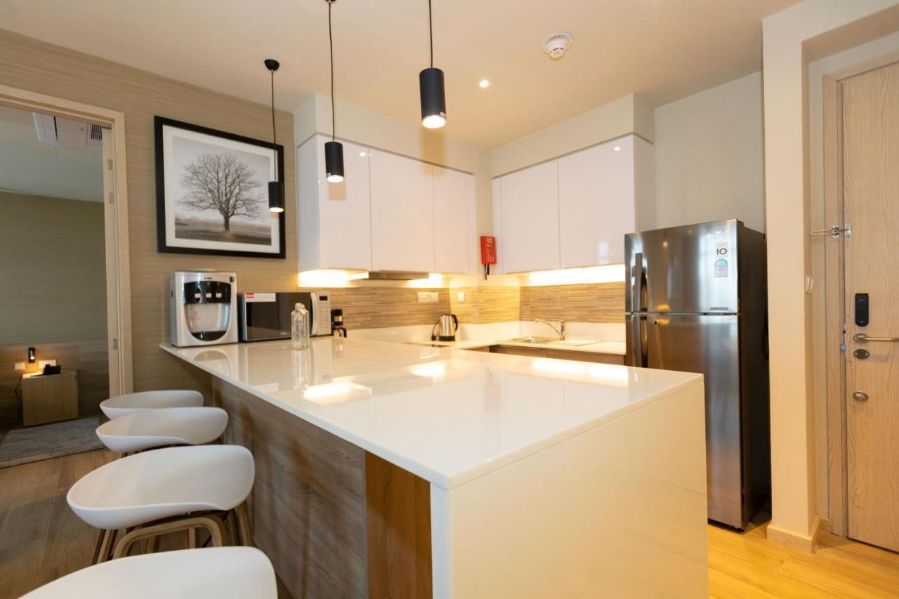 Somerset Westview Apartment