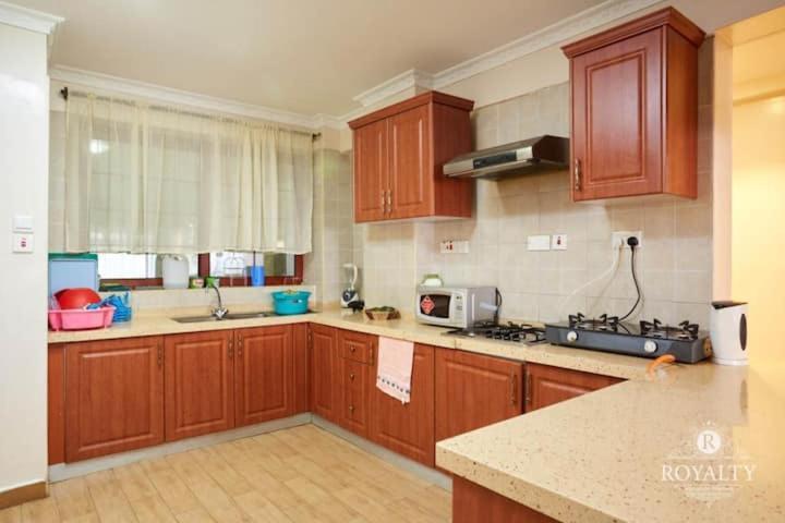 Apartment Stay.plus Skyline Kilimani Nairobi