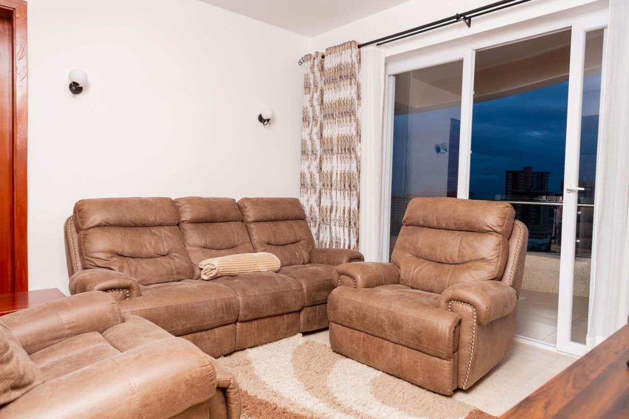 Gekon's Furnished - 2 Apartment