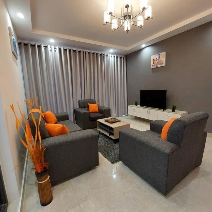 Apartamento Urban Oasis - Modern Luxe 2 Bedroom Apt With Pool, Gym Nairobi