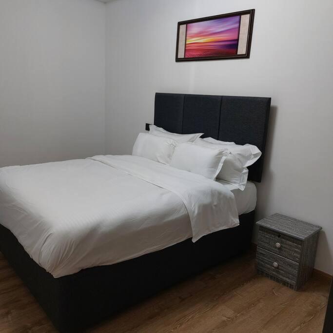 Urban Oasis - Modern Luxe 2 Bedroom Apt With Pool, Gym Apartamento Nairobi