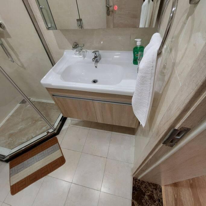 Apartamento Urban Oasis - Modern Luxe 2 Bedroom Apt With Pool, Gym