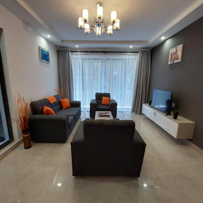 Urban Oasis - Modern Luxe 2 Bedroom Apt With Pool, Gym Apartamento Nairobi