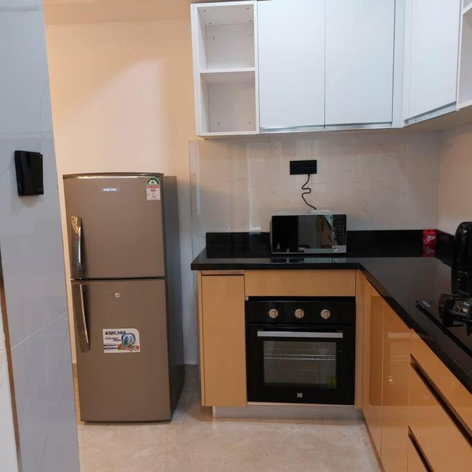 Urban Oasis - Modern Luxe 2 Bedroom Apt With Pool, Gym Apartamento *
