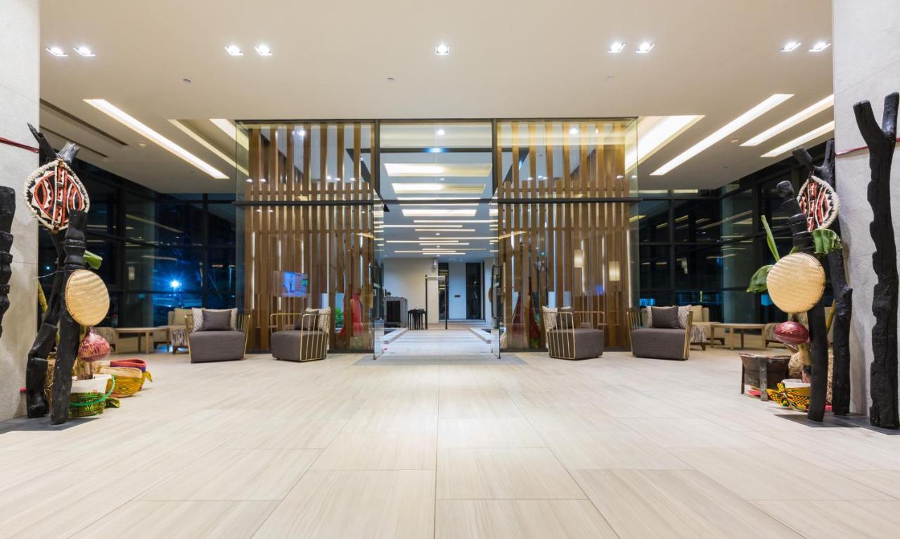 Somerset Westview Apartment *