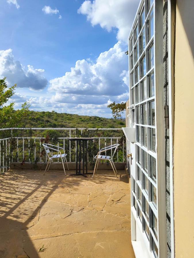 Leleshwa Getaway Country house *