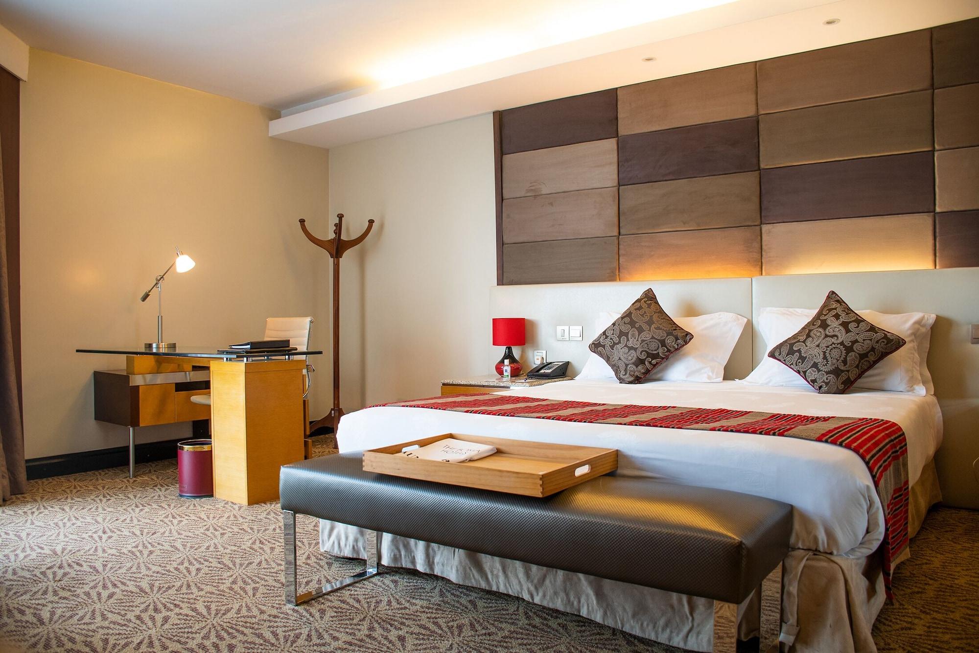 Hotel The Boma 5*