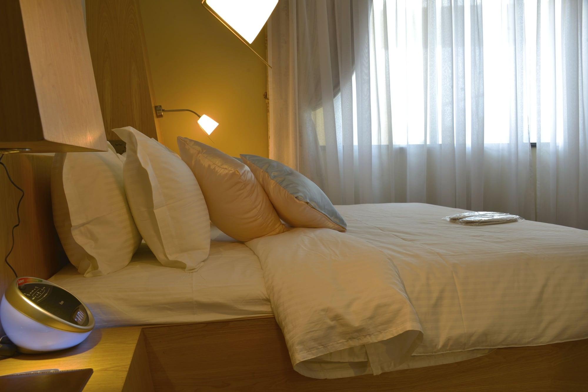 Hotel La Maison Royale 3*