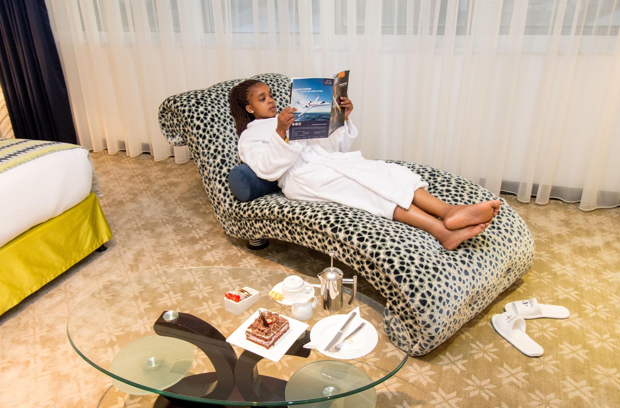 Hotel The Panari - Near Jomo Kenyatta International Airport Nairobi