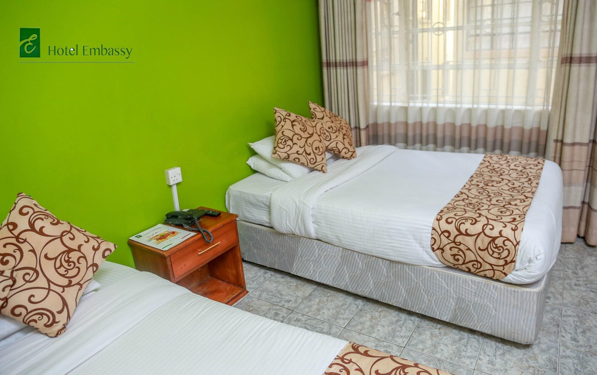 Embassy Hotel 2*