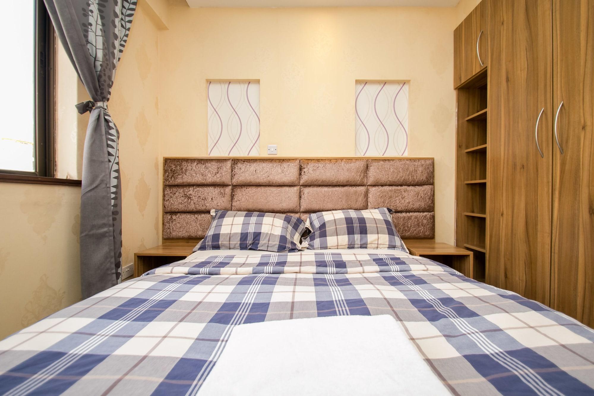 Aparthotel Kates 3*
