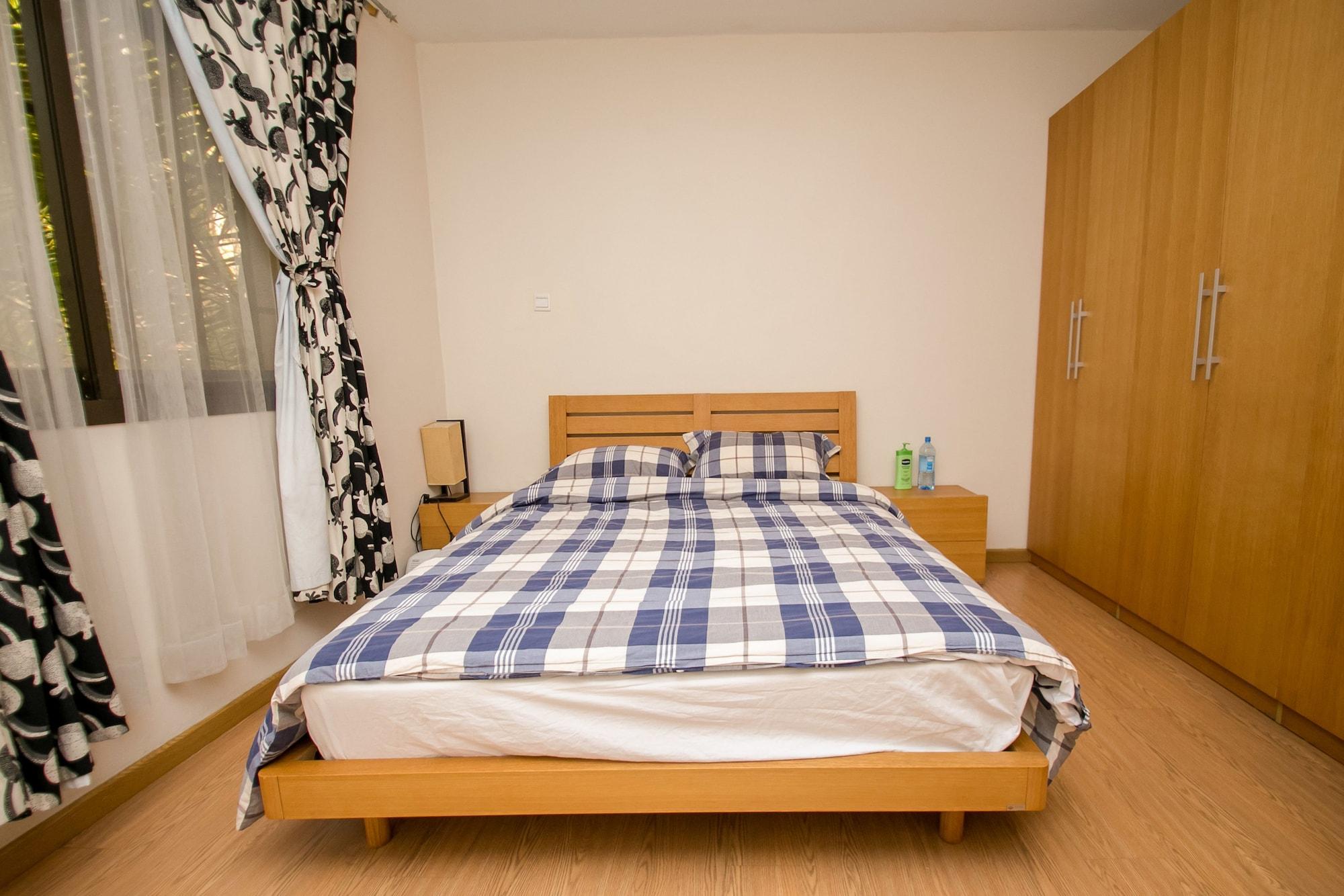 Kates Aparthotel 3*