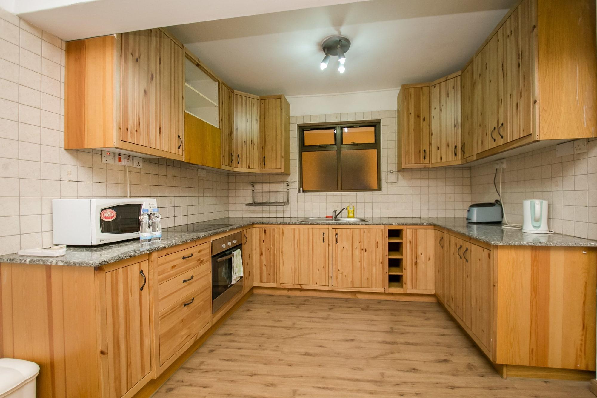 Aparthotel Kates 3*