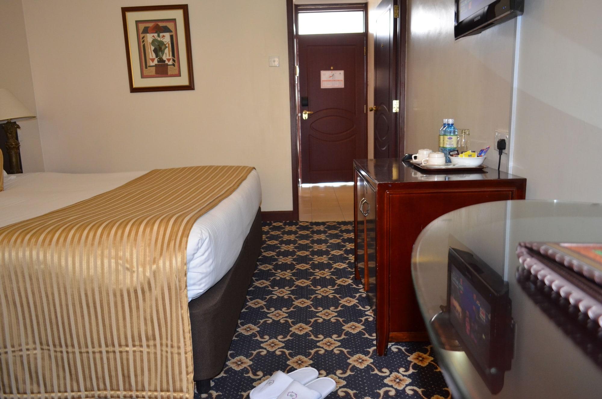 Hotel Jacaranda 3*
