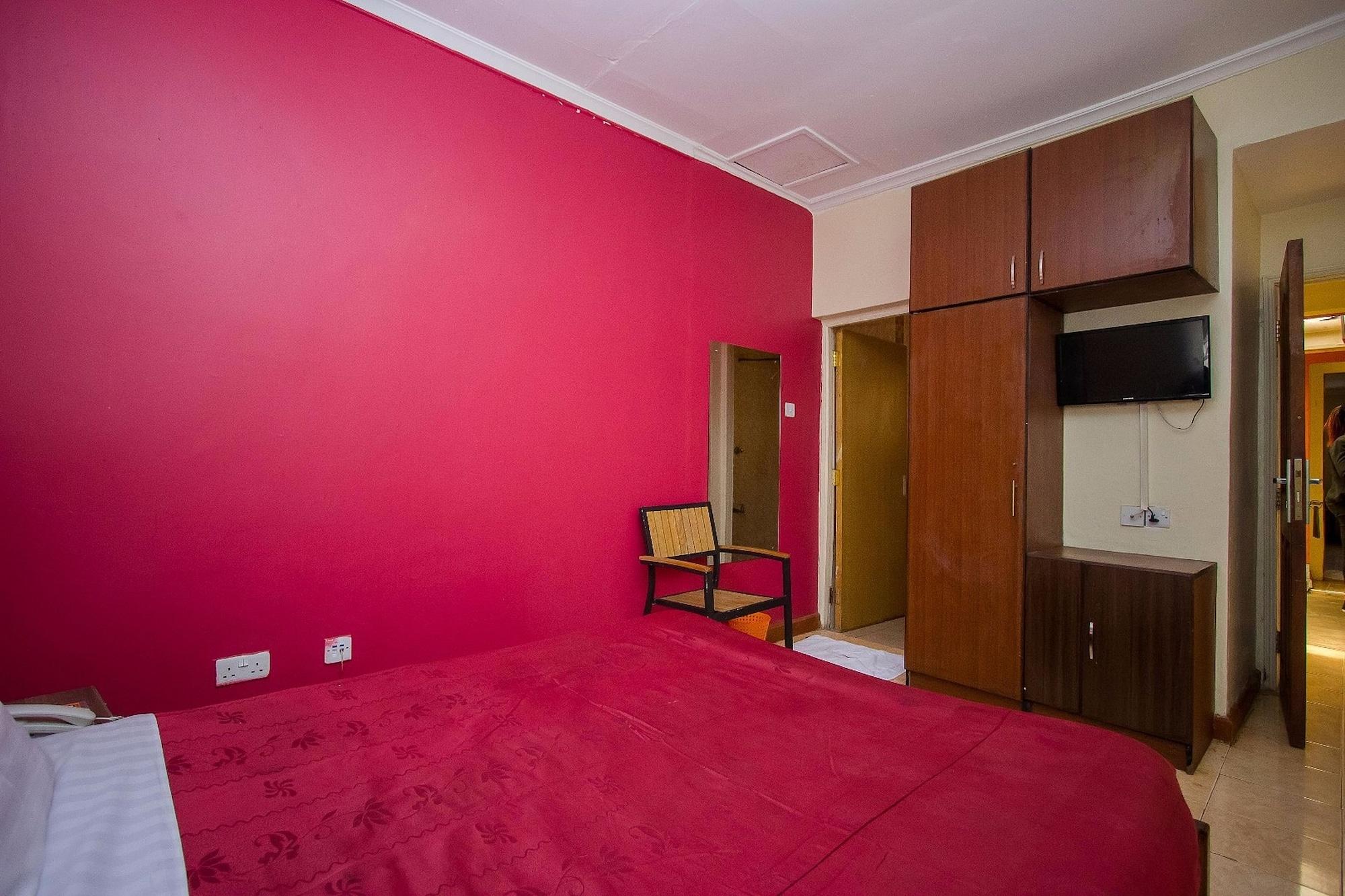 Konar House Kilimani 2*