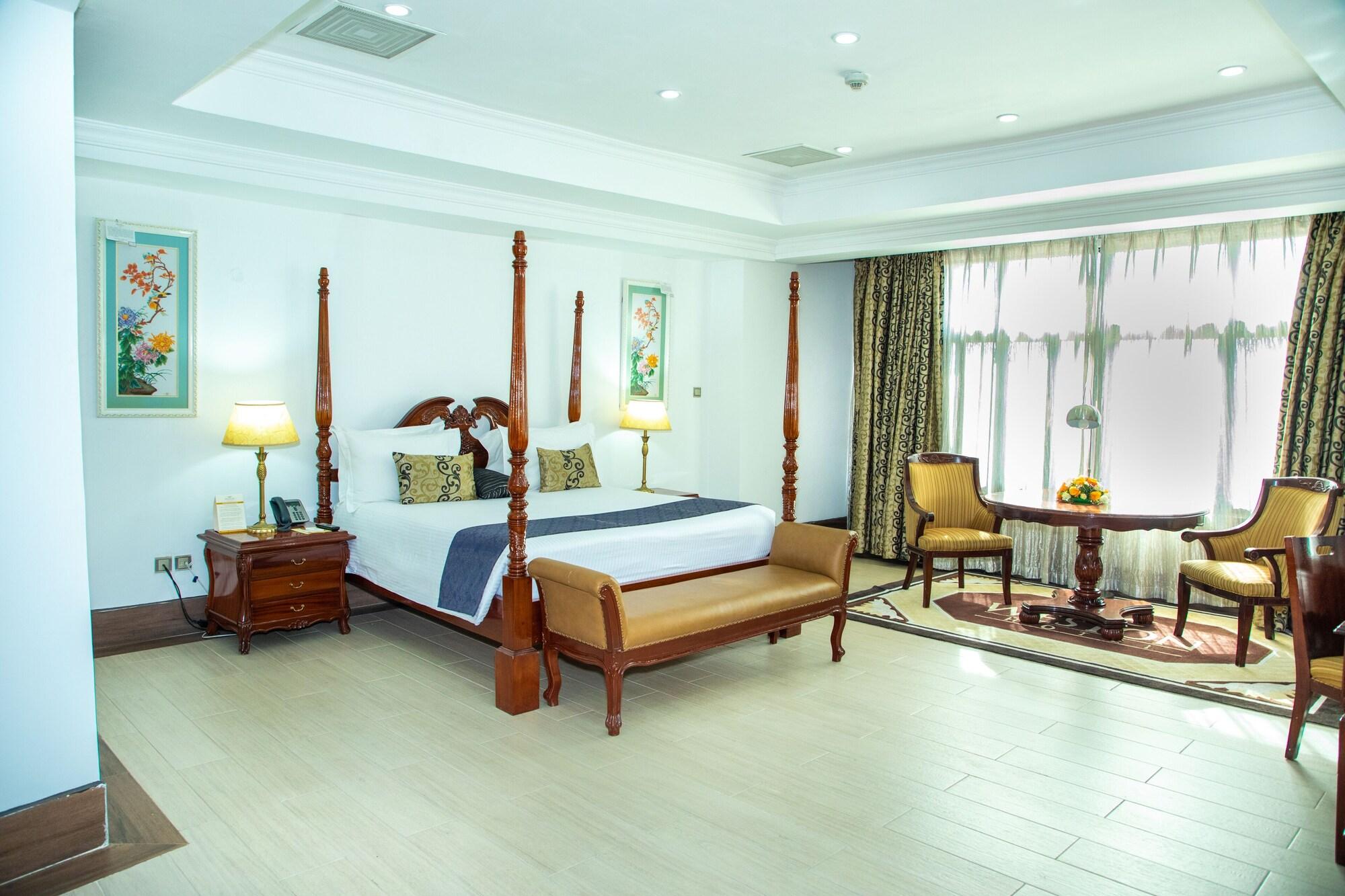 Weston 4* Nairobi
