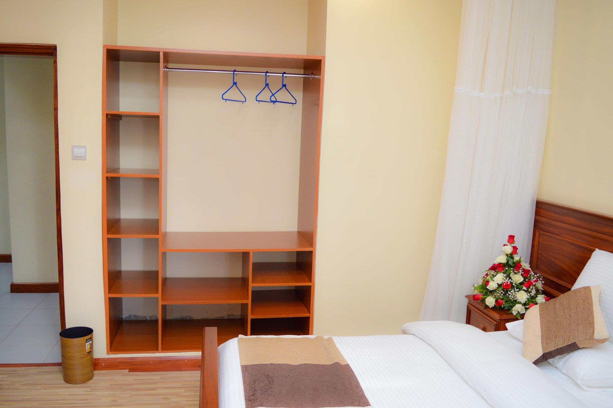 Hotel Red Ruby Hotel 3*