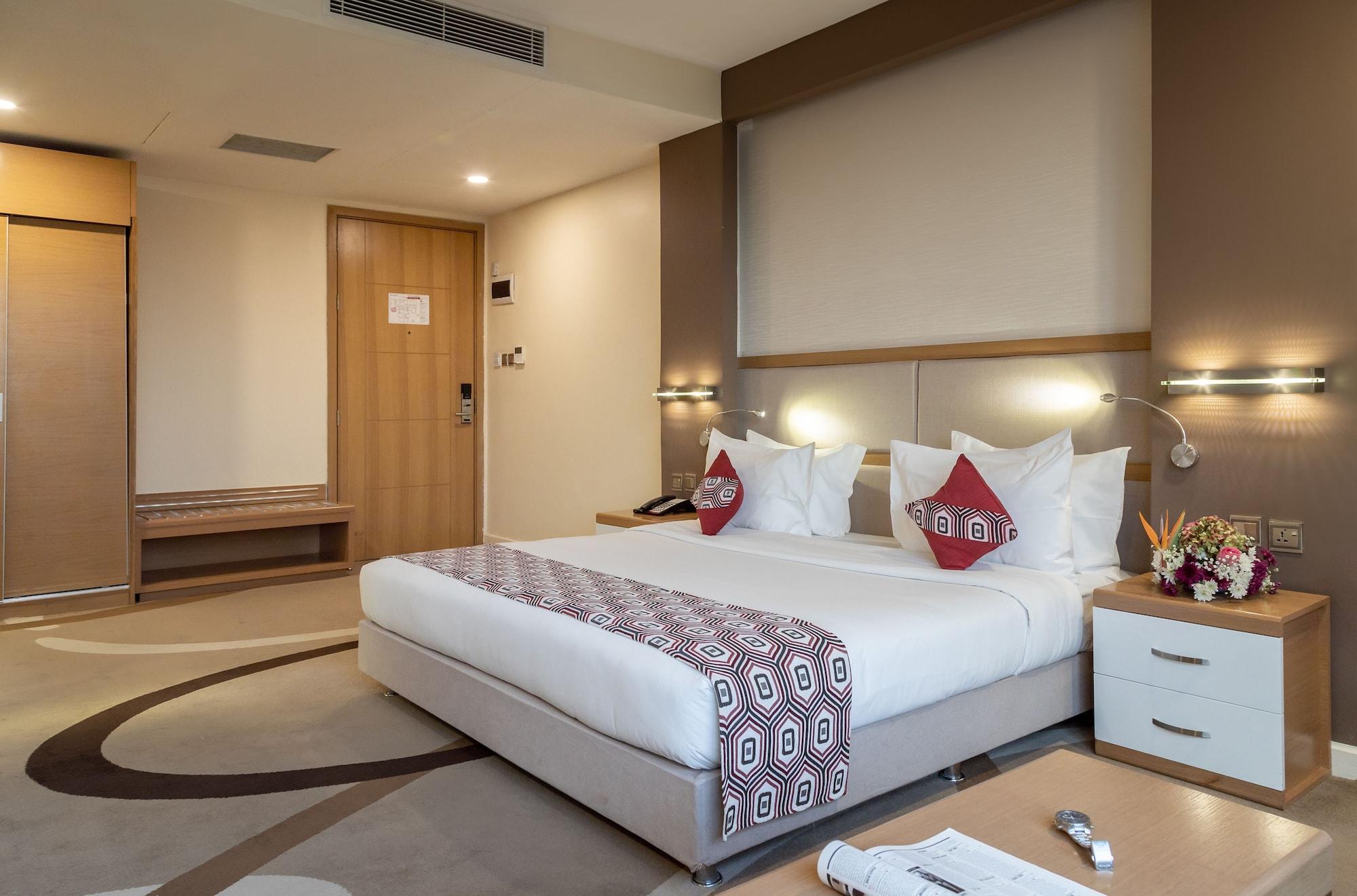 Hotel Prideinn Azure Westlands