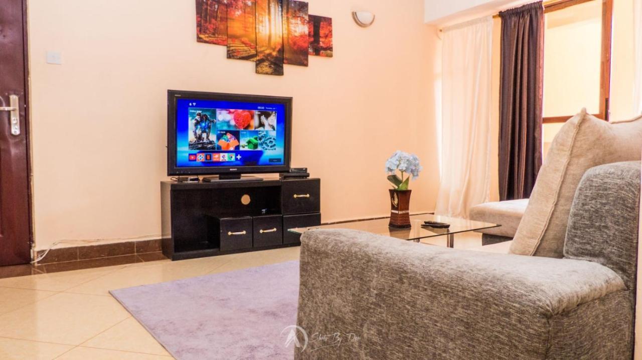 Lux Makao Rossyln Nairobi