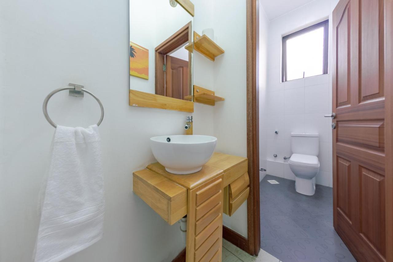Kipeo Suites By Homes By Della