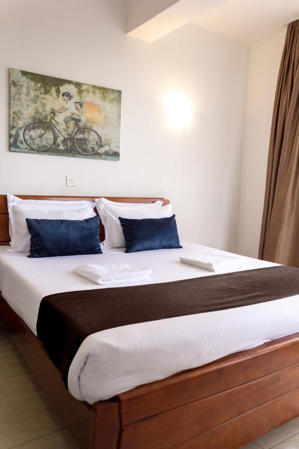 Kipeo Suites By Homes By Della *