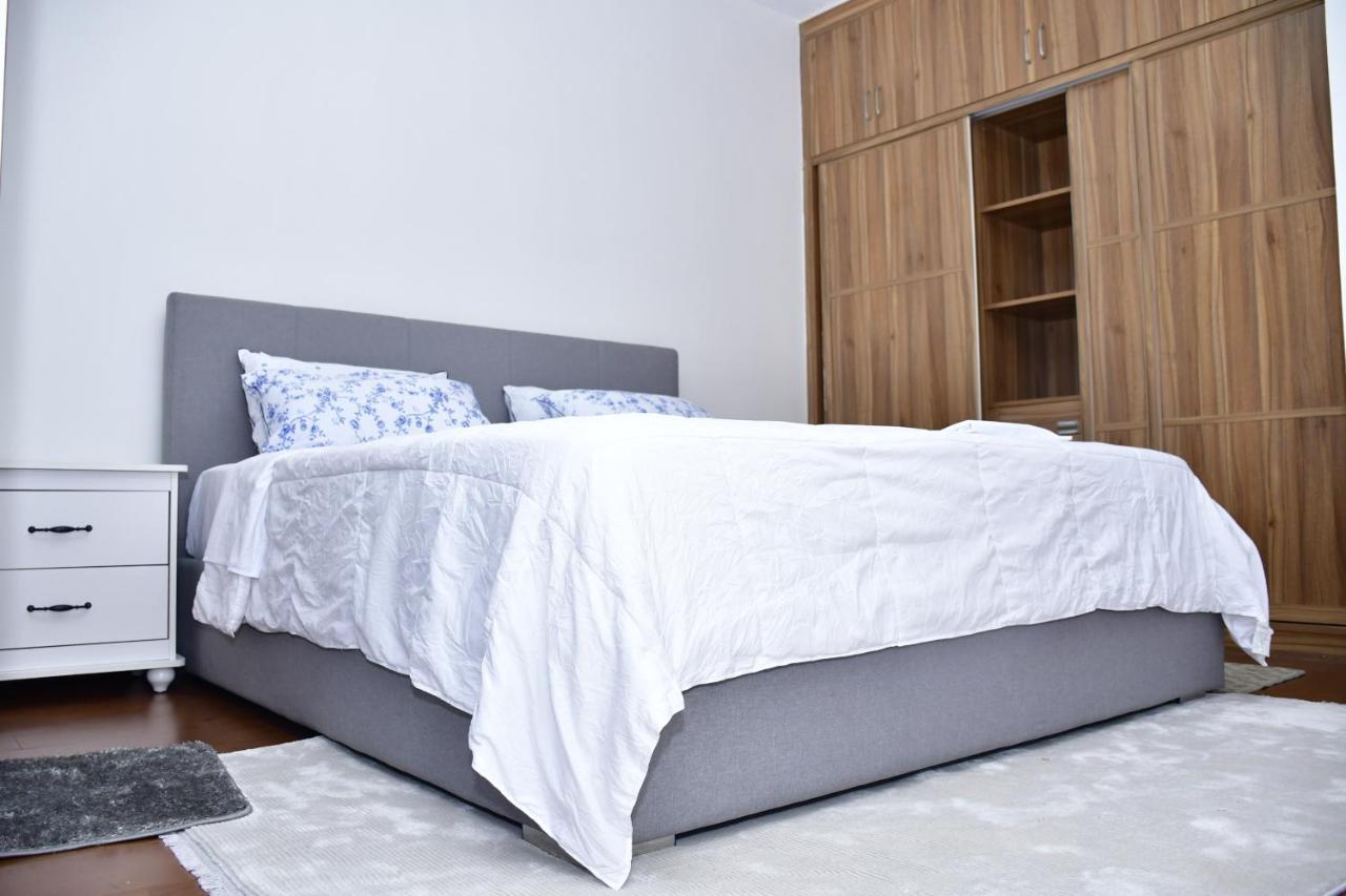 Dreamhouse 2-bedroom Apartment *