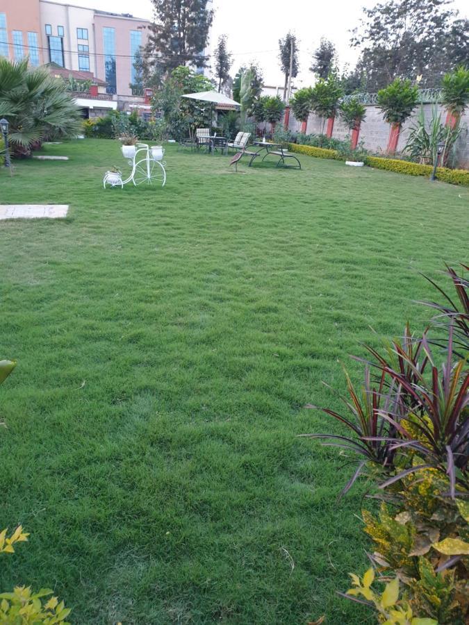 Lovely 2 And 1 Bedroom Guest Units Karen Apartment *