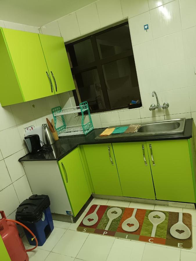 Jj Homes 3 Bedroom @regal Point Apartment *