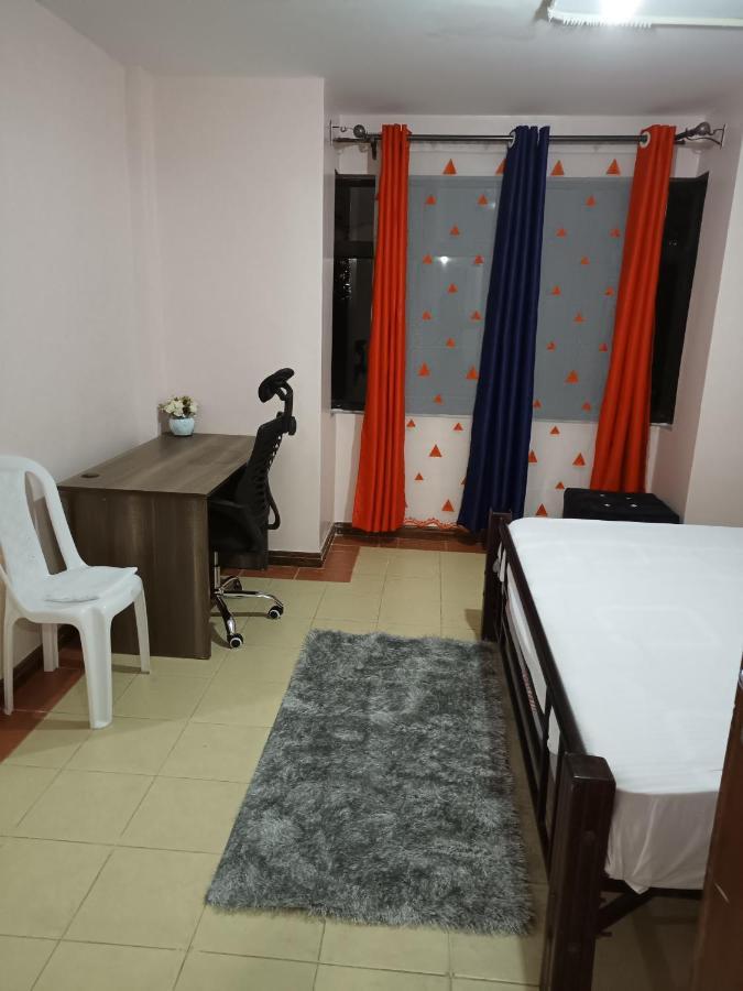 Jj Homes 3 Bedroom @regal Point Apartment *