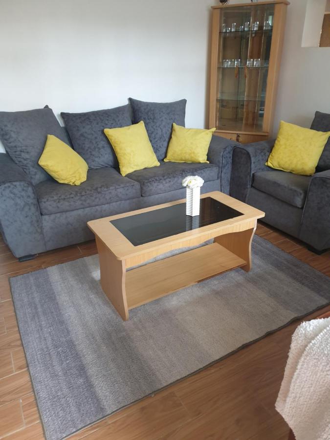 Apartment Lovely 2 And 1 Bedroom Guest Units Karen