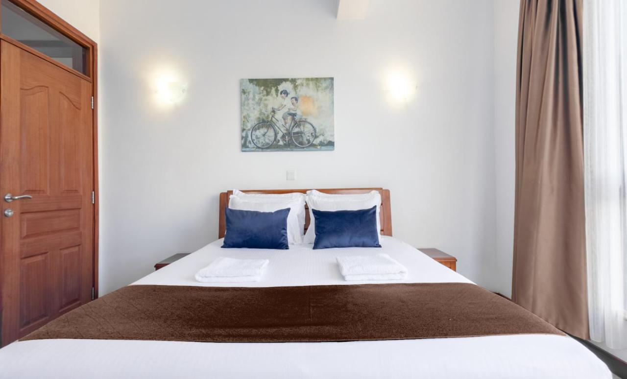Kipeo Suites By Homes By Della *