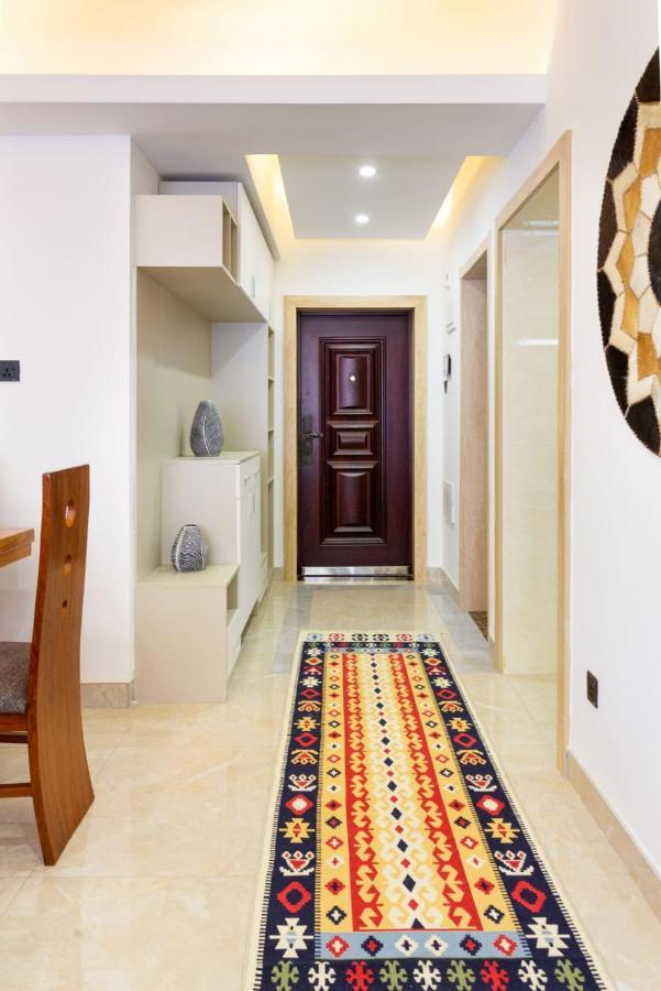 Lux Urban Oasis Apartment *