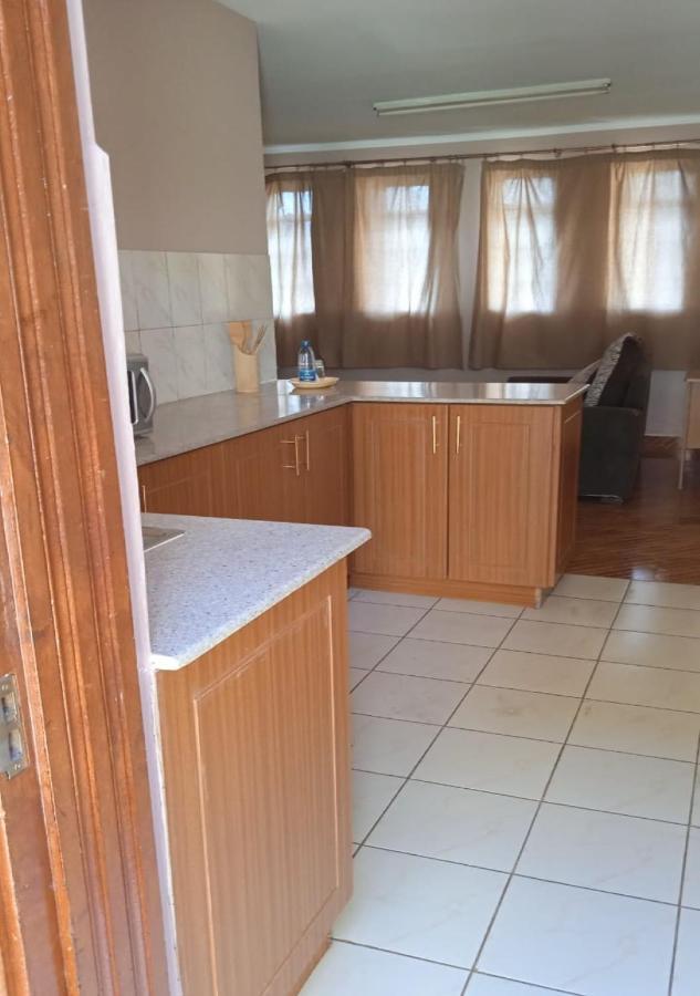 Acomodação com café da manhã  Dreamplace Gigiri Nairobi