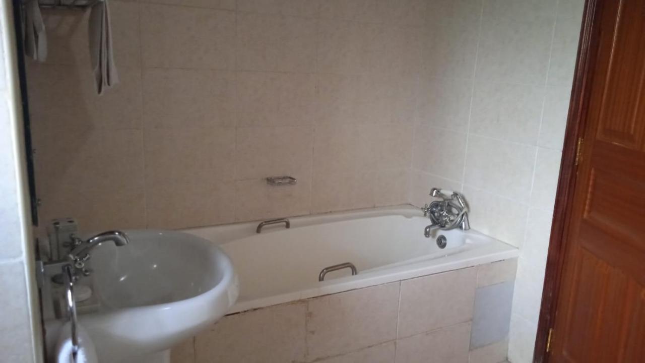 Acomodação com café da manhã  Dreamplace Gigiri Nairobi