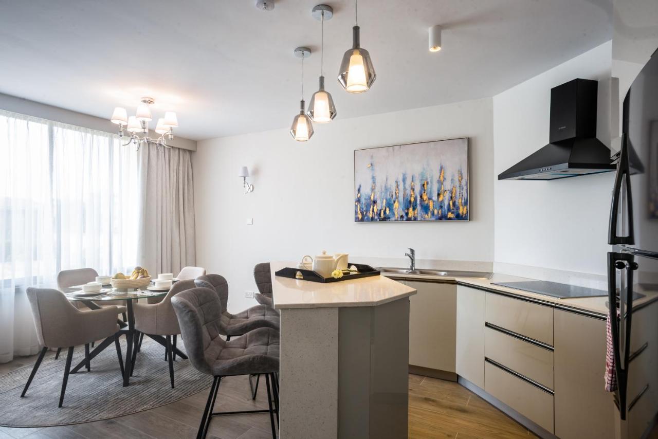 Yaya Hotel & Apartments 4*