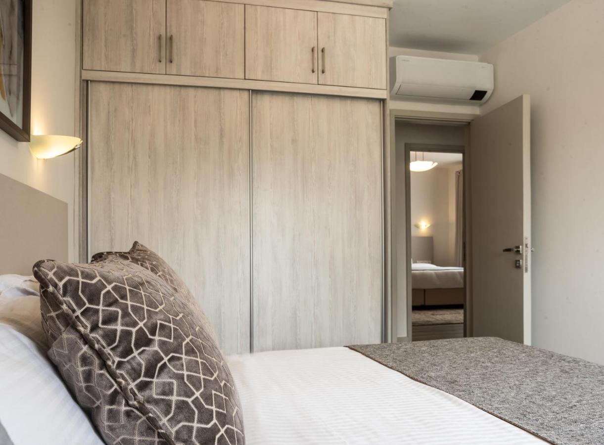 Hotel Yaya Hotel & Apartments 4*
